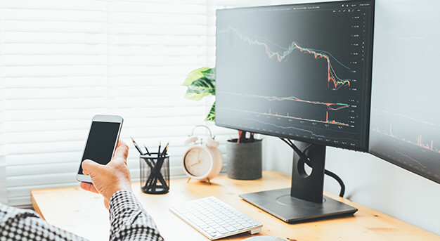 Open-Ended versus Closed-Ended Investment Funds